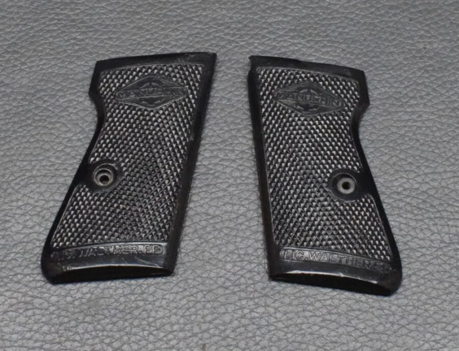 Walther PP Manurhin Griffschalen, rautiert unterbrochen, Neuware.