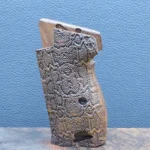 SIG, P 210, Ausführung 23, Schlangenhautoptik, Nußbaum