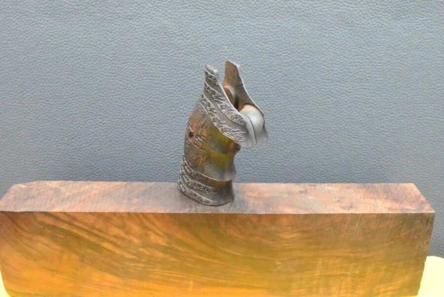 Smith &Wesson K-L Frame, Ausführung 26,Wikinger, squarebutt, Nußbaum – Bild 3