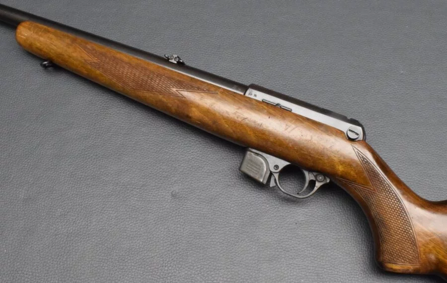 Brno 581, SL-Büchse Kaliber 22lr, 5 Schuss Magazin, gebraucht
