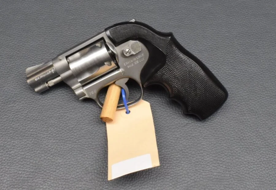 Erma Revolver Modell ER 440, Kaliber 38 Spec, 2″ Lauf, Stainless, sehr gut